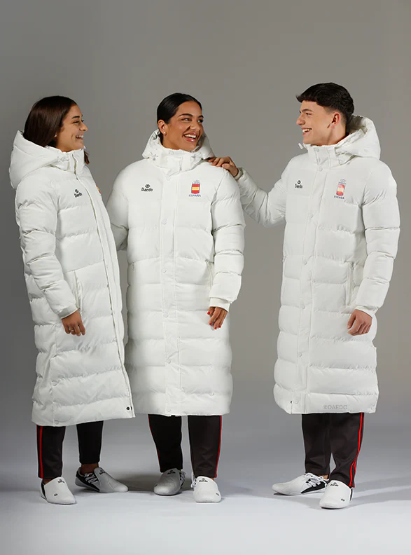 RFEK LONG PUFFER JACKET WHITE - Image 9